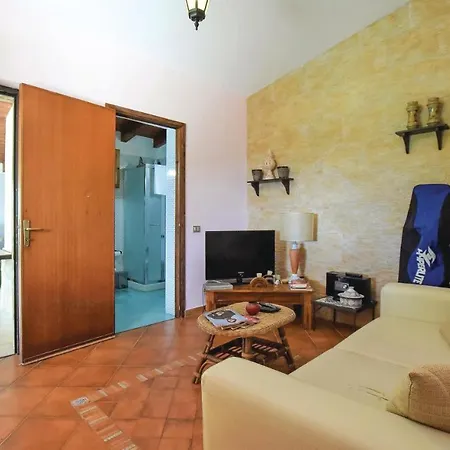 In Makari-s, Vito Lo Capo With Kitchen Holiday home *